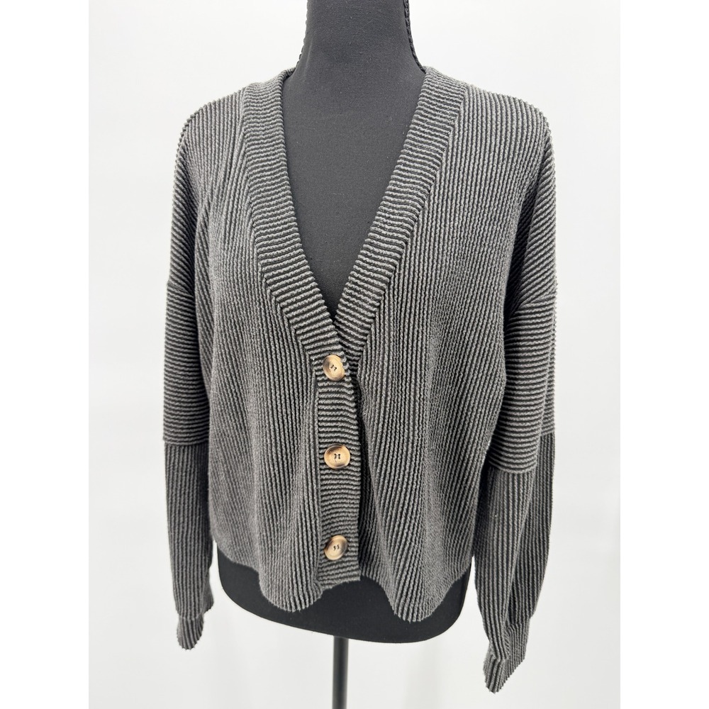 Altar'd State Cardigan Women Medium Grey Excellent Ribbed Cropped V-Neck Sweater